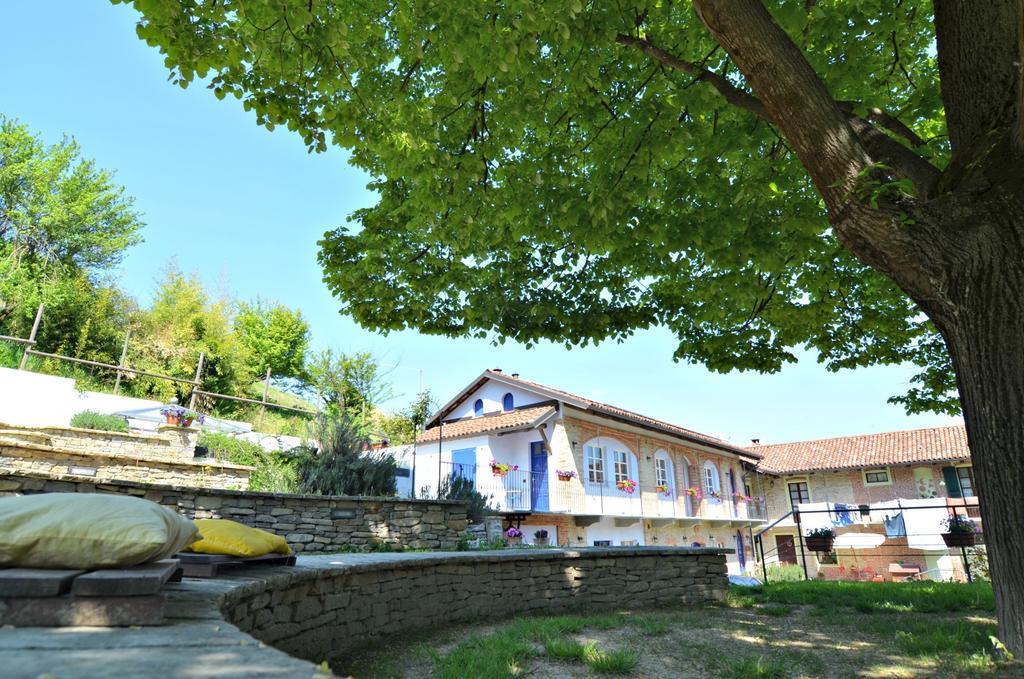 Cascina Il Convivio Guest House Diano d'Alba Ngoại thất bức ảnh