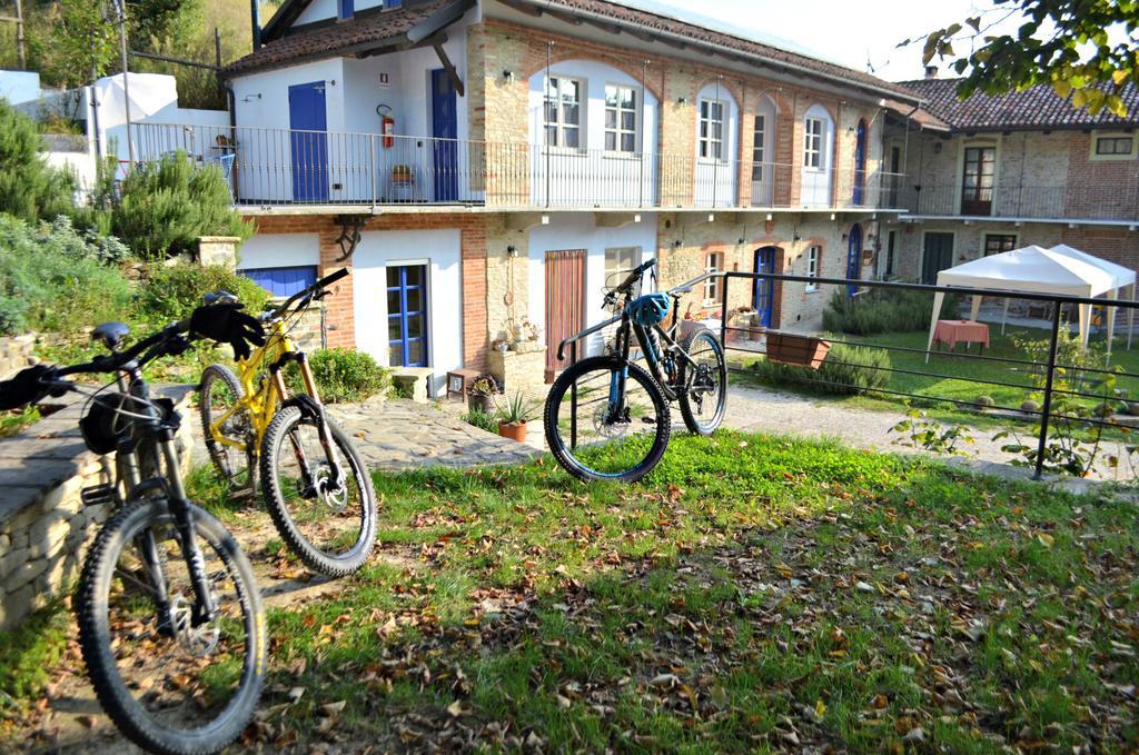 Cascina Il Convivio Guest House Diano d'Alba Ngoại thất bức ảnh
